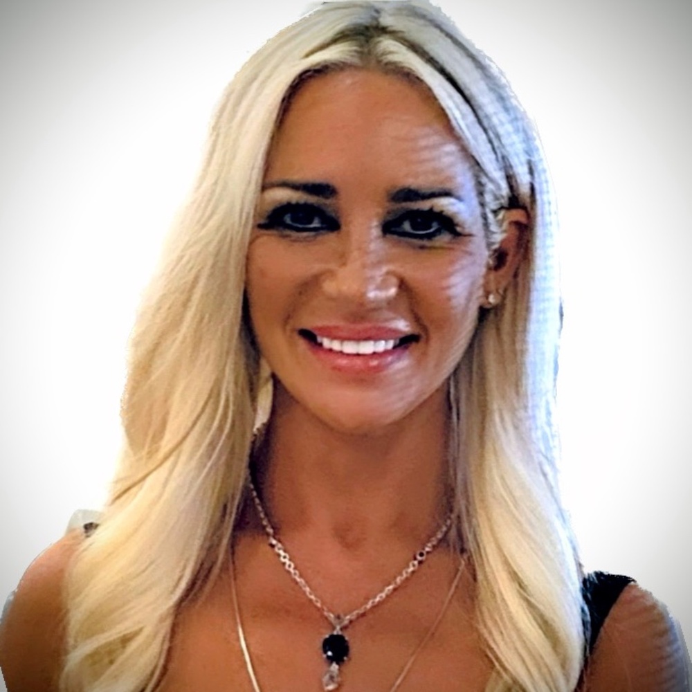 Meet your Posher, Lisamarie